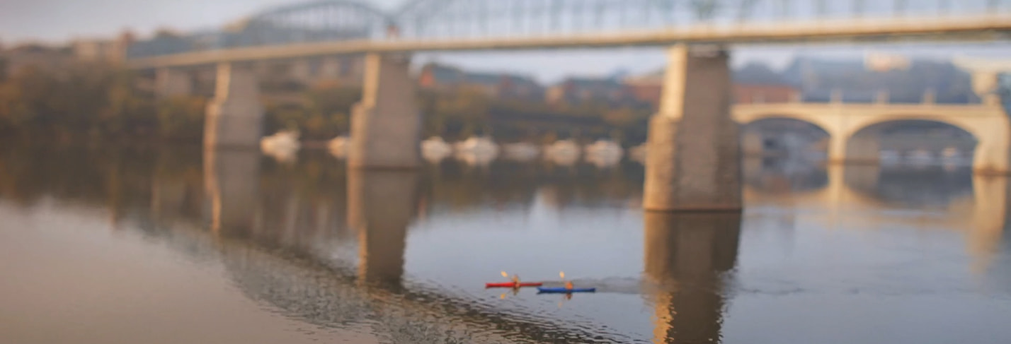 Kayaks on the Tennessee river